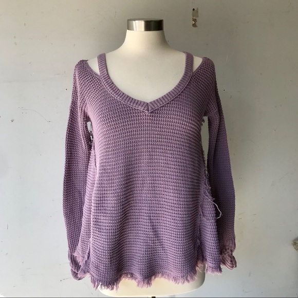 Free People Sweaters - Free People Strappy Loose Oversized Raw Hem Sweater Sz XS Lavender Cold Shoulder